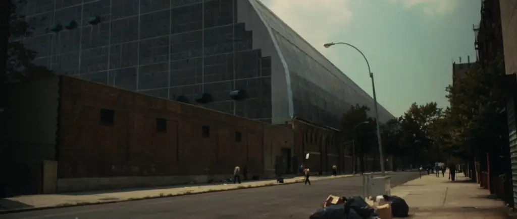 The Ambiguous Finale of Synecdoche, New York